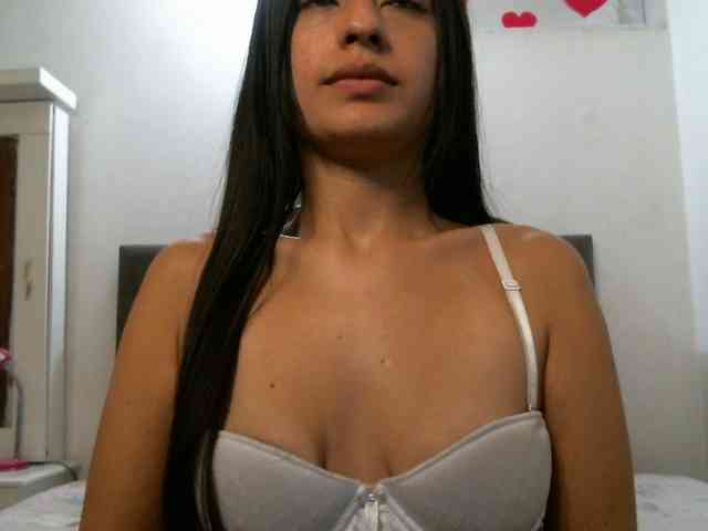 TaylorMegan webcam