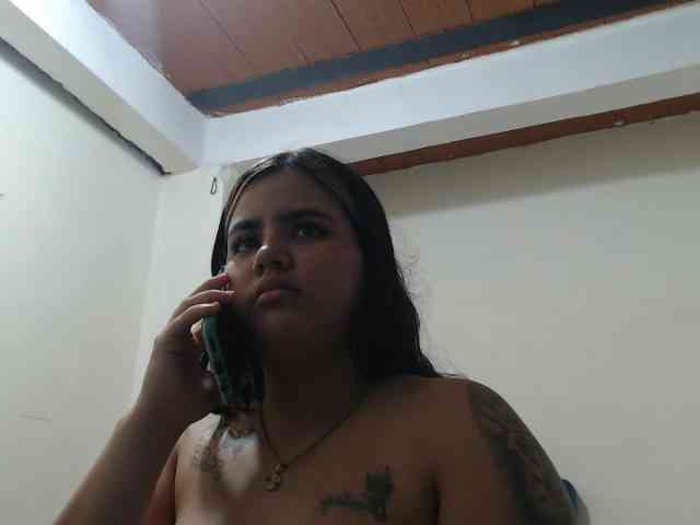 jessica-sweety webcam