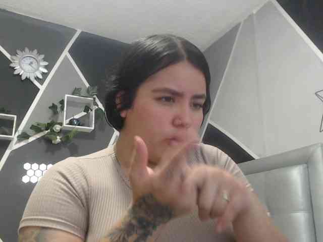 jessica-sweety webcam