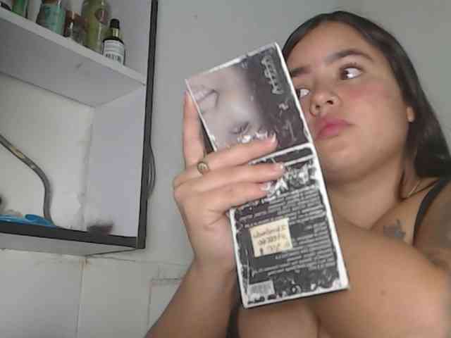 jessica-sweety webcam