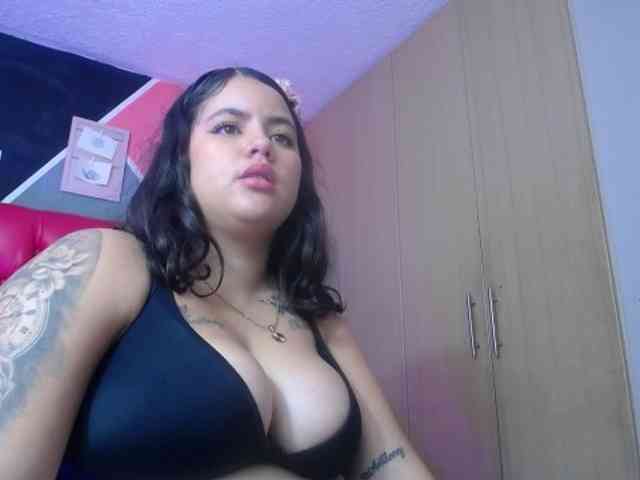 jessica-sweety webcam