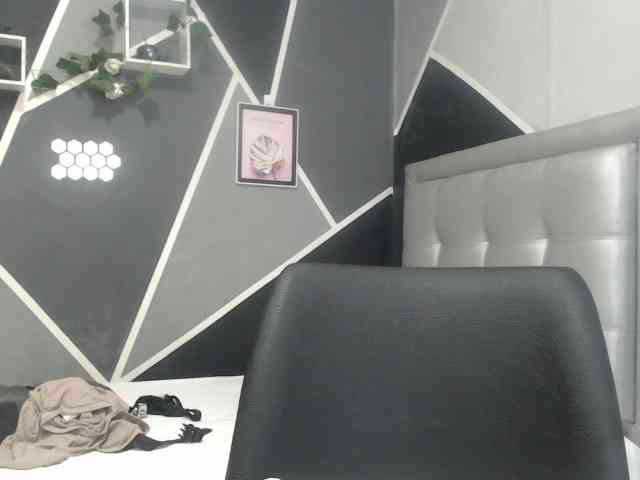 jessica-sweety webcam