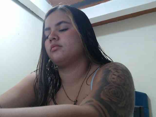 jessica-sweety webcam