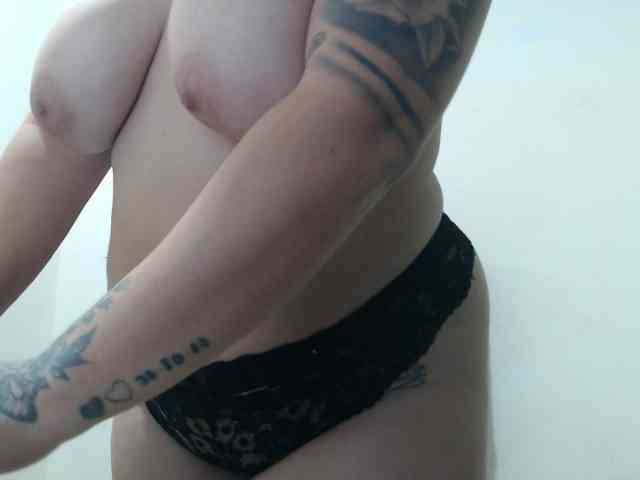 jessica-sweety webcam