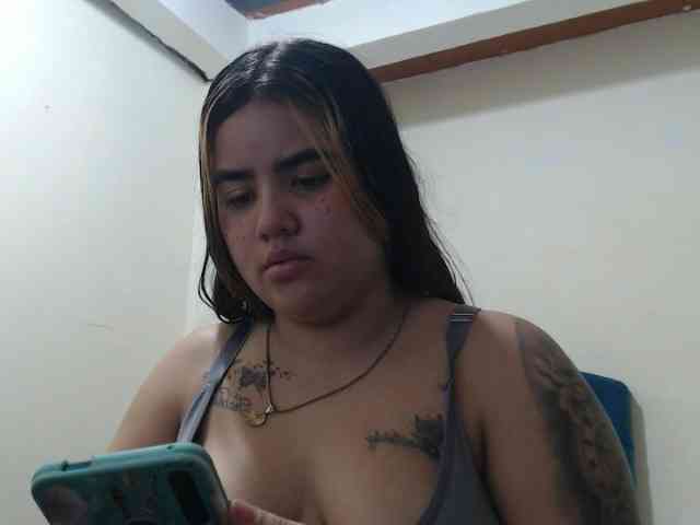 jessica-sweety webcam