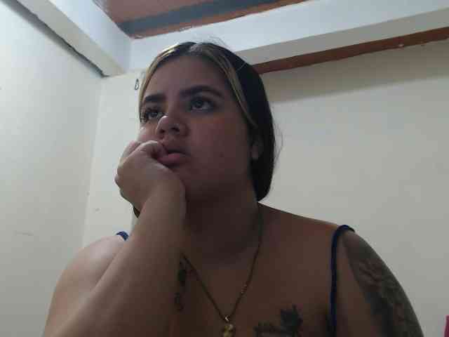 jessica-sweety webcam