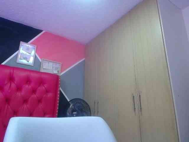 jessica-sweety webcam