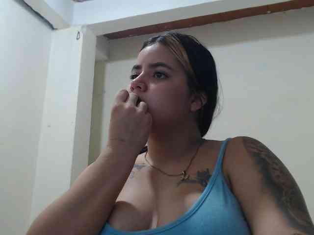 jessica-sweety webcam