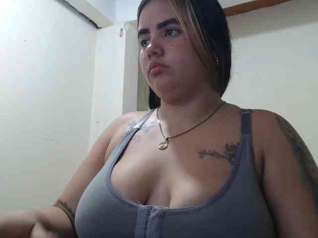 jessica-sweety webcam