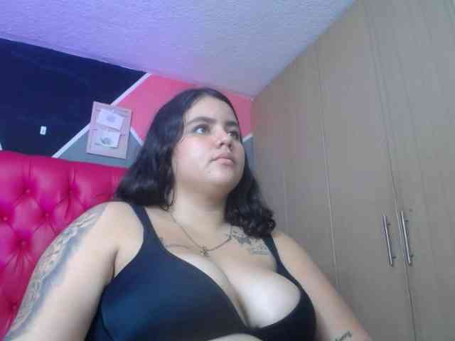 jessica-sweety webcam