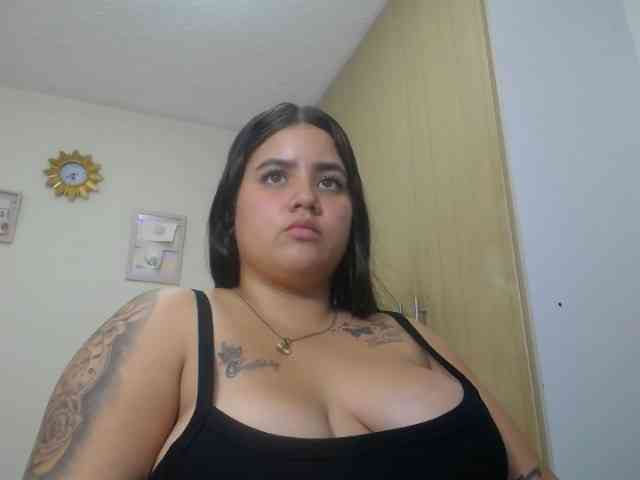 jessica-sweety webcam