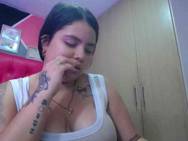 jessica-sweety webcam