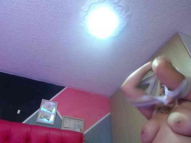 jessica-sweety webcam
