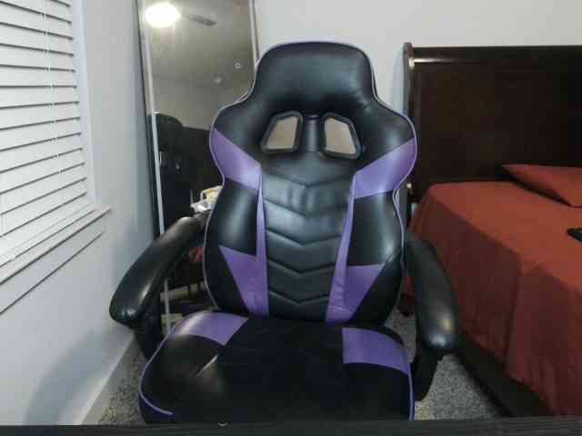 KrystalMilani webcam