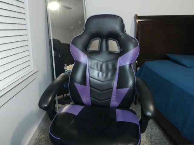 KrystalMilani webcam