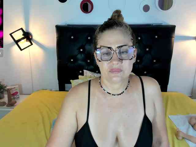 KathiaHunt webcam