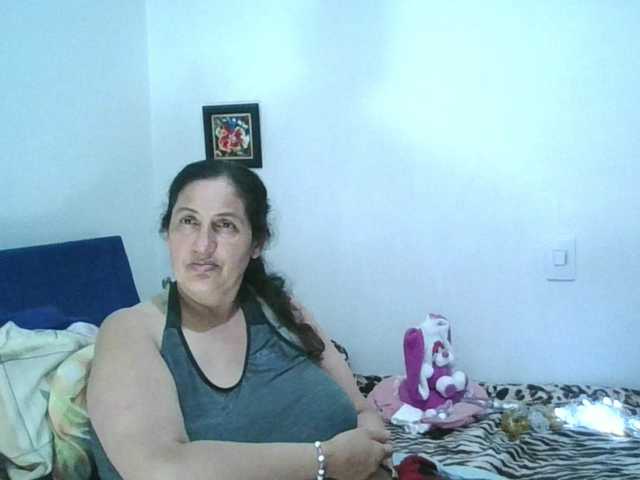 Ximenajimenez's BongaCams show and profile