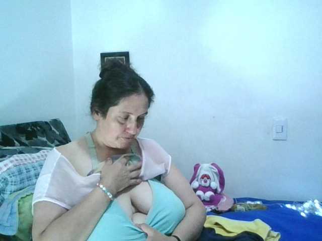 Ximenajimenez's BongaCams show and profile