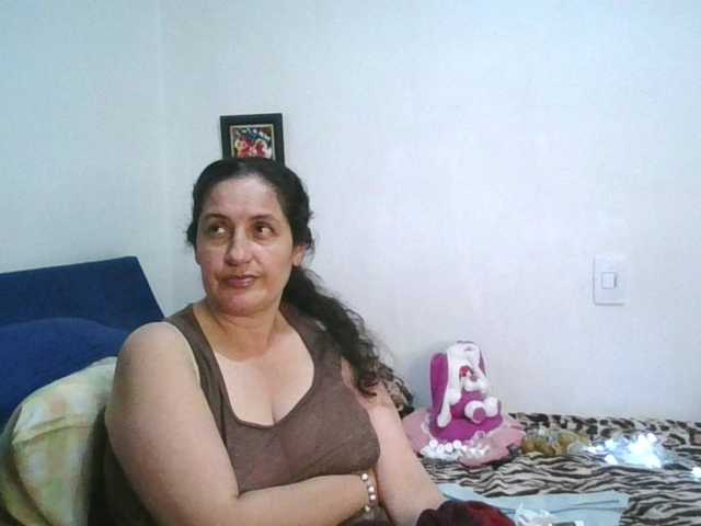 Ximenajimenez's BongaCams show and profile