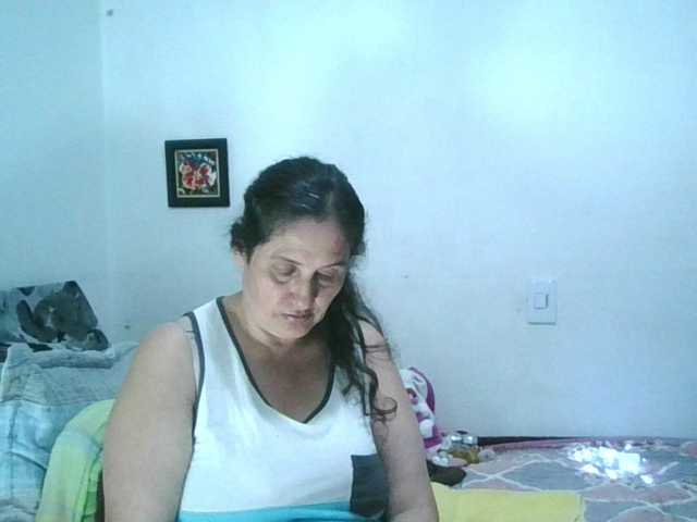 Ximenajimenez's BongaCams show and profile