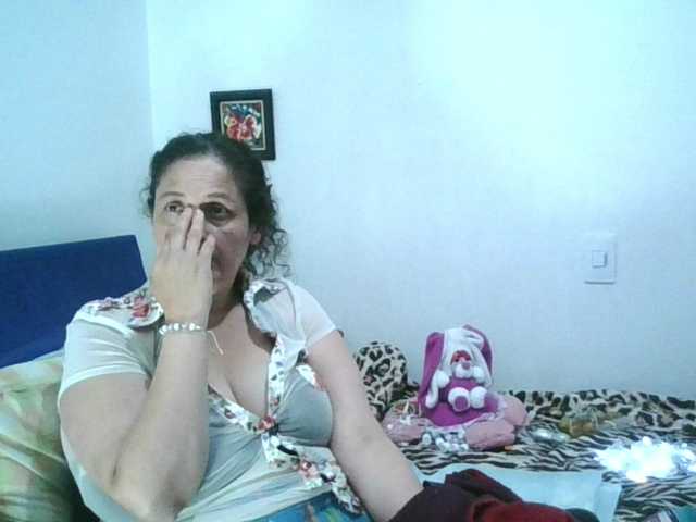 Ximenajimenez's BongaCams show and profile