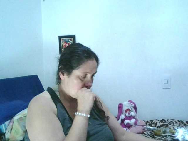 Ximenajimenez's BongaCams show and profile