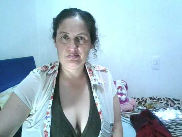 Ximenajimenez's BongaCams show and profile