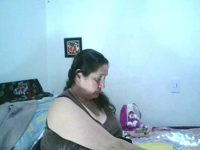 Ximenajimenez's BongaCams show and profile