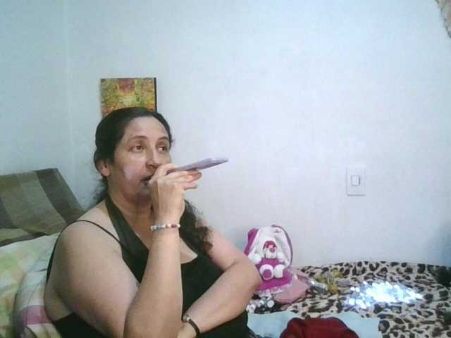 Ximenajimenez's BongaCams show and profile