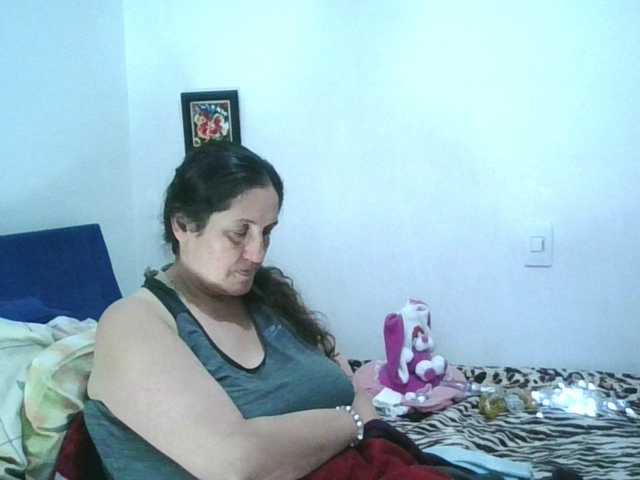 Ximenajimenez's BongaCams show and profile