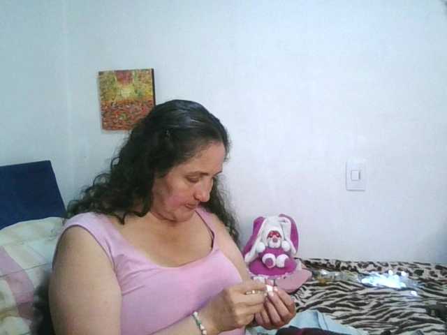 Ximenajimenez's BongaCams show and profile