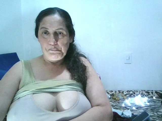 Ximenajimenez's BongaCams show and profile