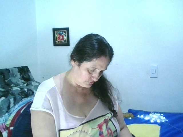 Ximenajimenez's BongaCams show and profile