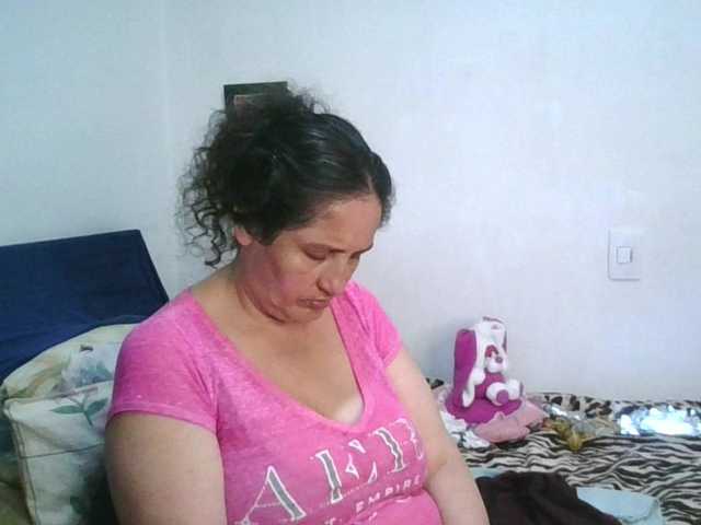 Ximenajimenez's BongaCams show and profile