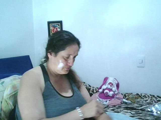 Ximenajimenez's BongaCams show and profile