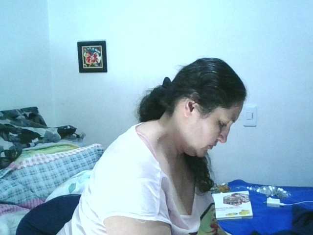 Ximenajimenez's BongaCams show and profile