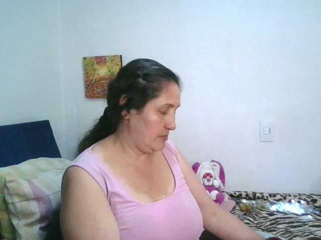 Ximenajimenez's BongaCams show and profile