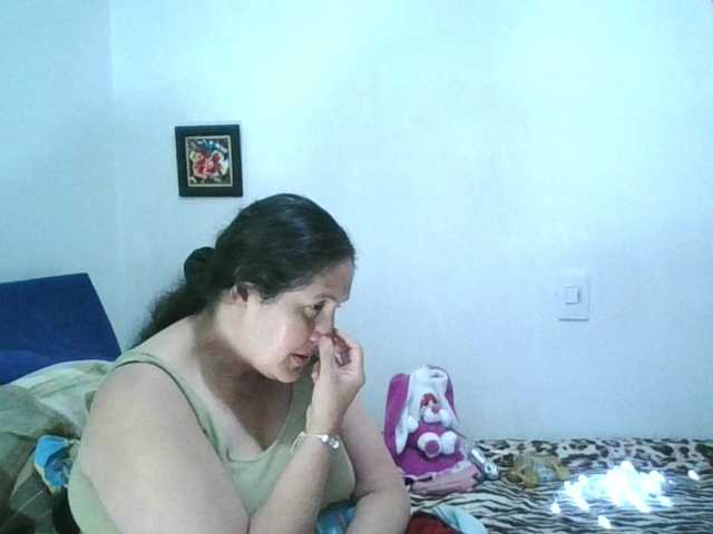 Ximenajimenez's BongaCams show and profile