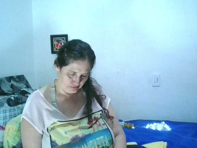 Ximenajimenez's BongaCams show and profile