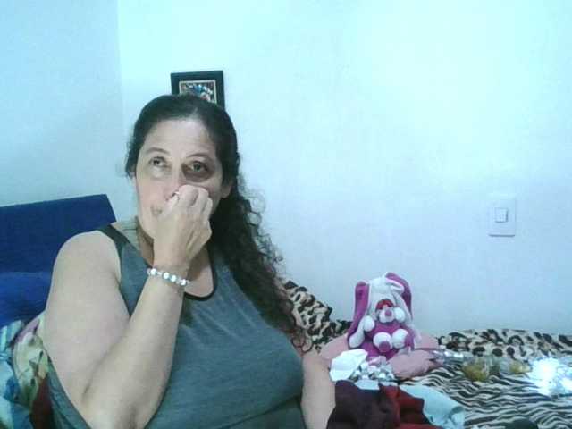 Ximenajimenez's BongaCams show and profile