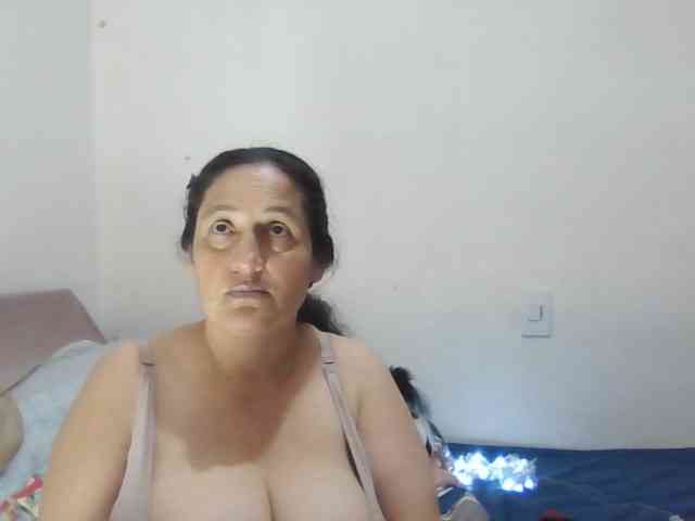 adult chatting Ximenajimenez