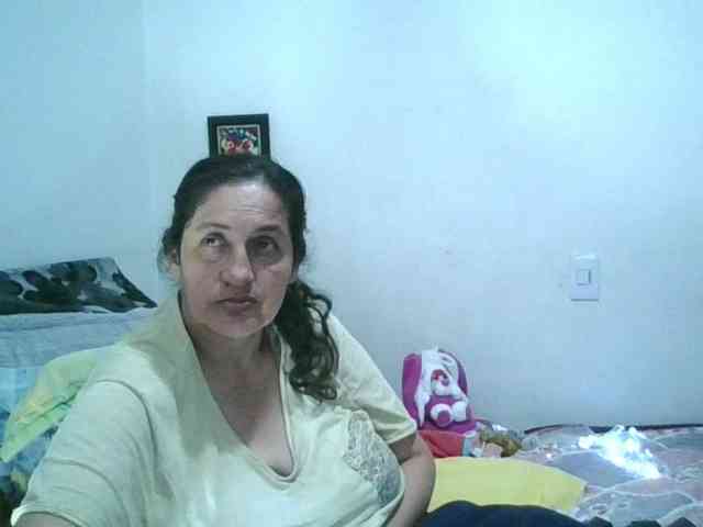 Ximenajimenez Live Webcam on BongaCams