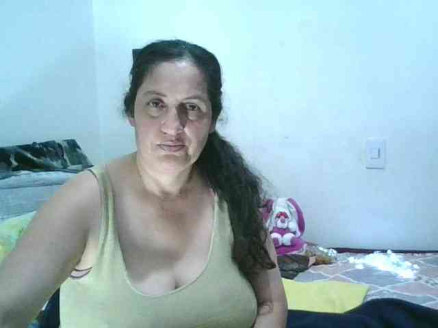 Ximenajimenez Live Webcam on BongaCams