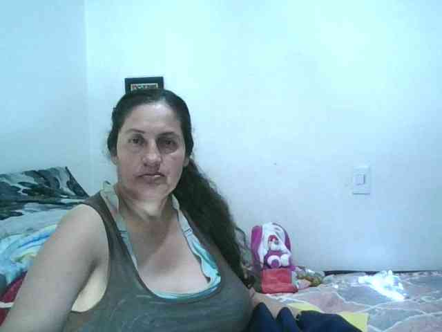 Ximenajimenez Live Webcam on BongaCams