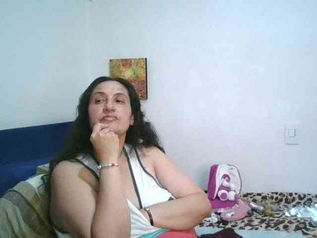 Ximenajimenez Live Webcam on BongaCams