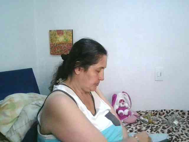 Ximenajimenez Live Webcam on BongaCams