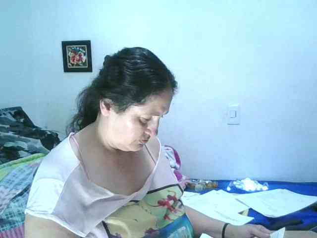 Ximenajimenez Live Webcam on BongaCams