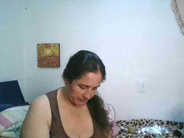 Ximenajimenez Live Webcam on BongaCams