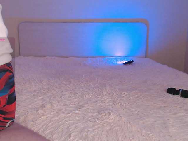 BananaBrain7's BongaCams show and profile