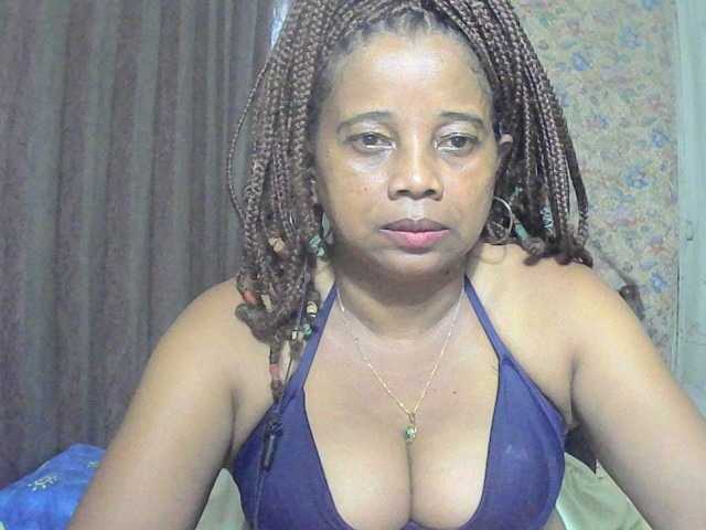 Vicky20a Live Cam on BongaCams